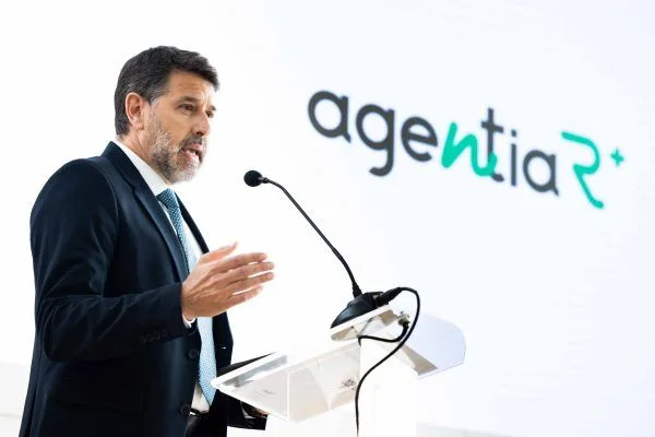 Pedro Soria, presidente de Agentia R+